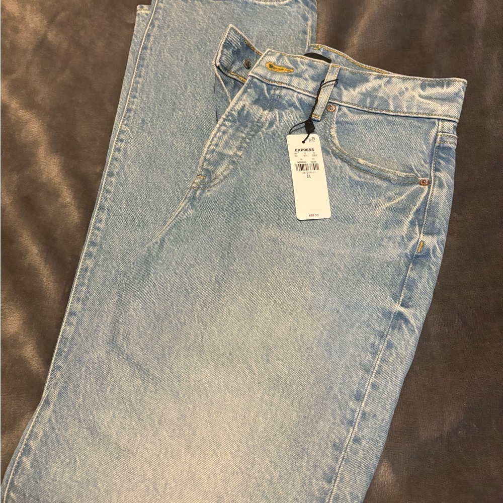 NWT EXPRESS High Rise Straight Jean 2L